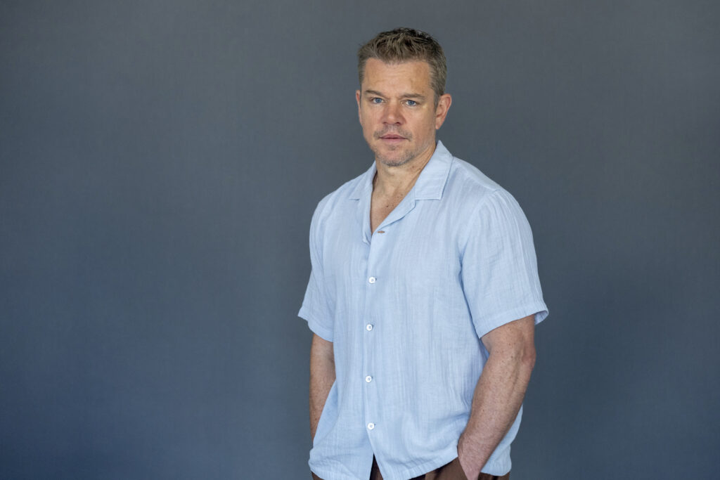 actor matt damon poses portrait 87041737 f4812c qFEpPX