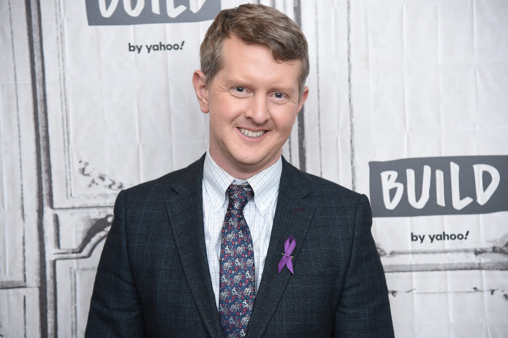 jeopardy contestant ken jennings visits 7404852 aNnPkq