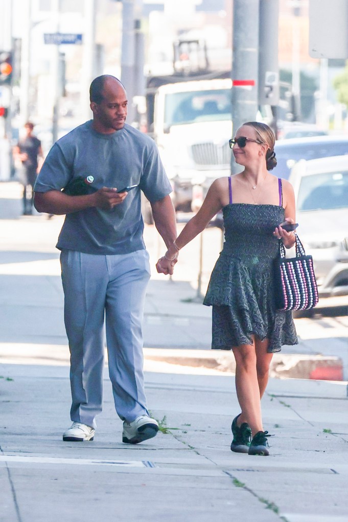 jennifer meyer steps fiance geoffrey 88953770 aMymt8