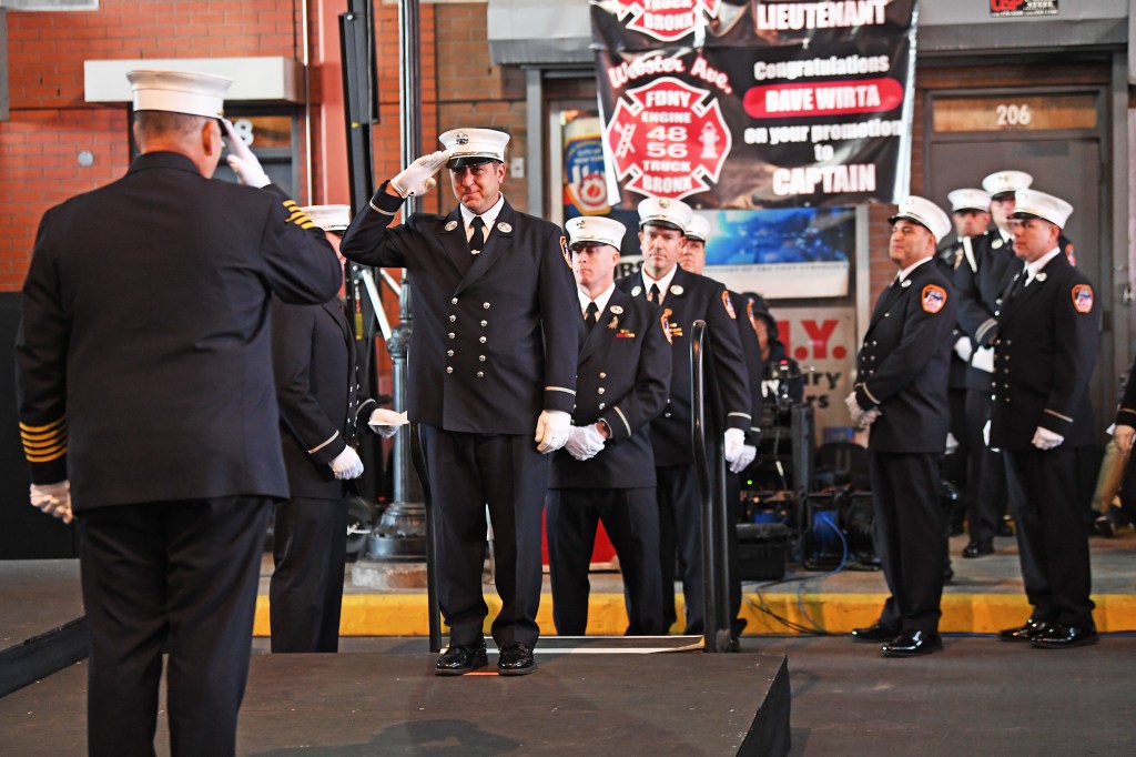 102824 fdny holds fire officers 92571837 5sZkMw