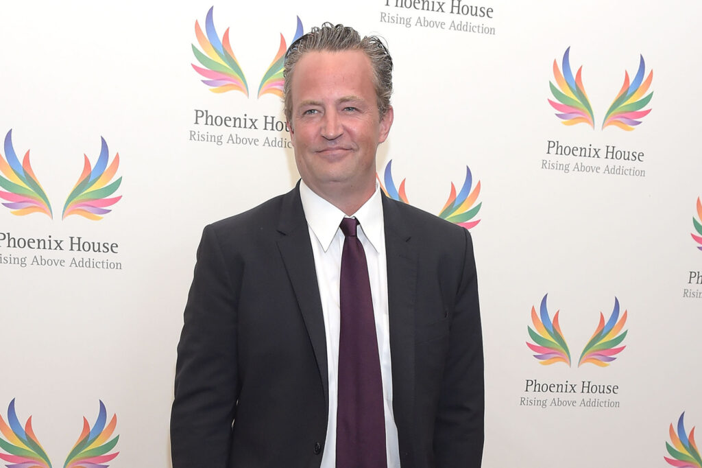 actor matthew perry attends phoenix 92777417 GHOQFZ