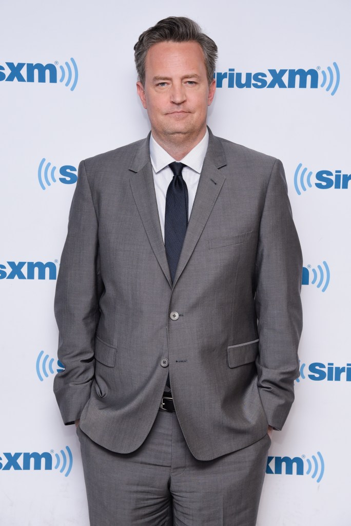 actor matthew perry visits siriusxm 92288957 0SmtY1