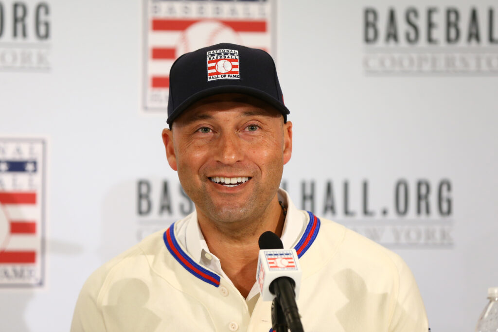 derek jeter speaks media elected 19194444 2AahqQ