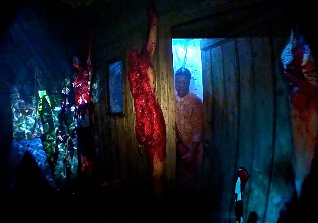 haunted house investigated traumatizing visitors 92098392 X1FrJu