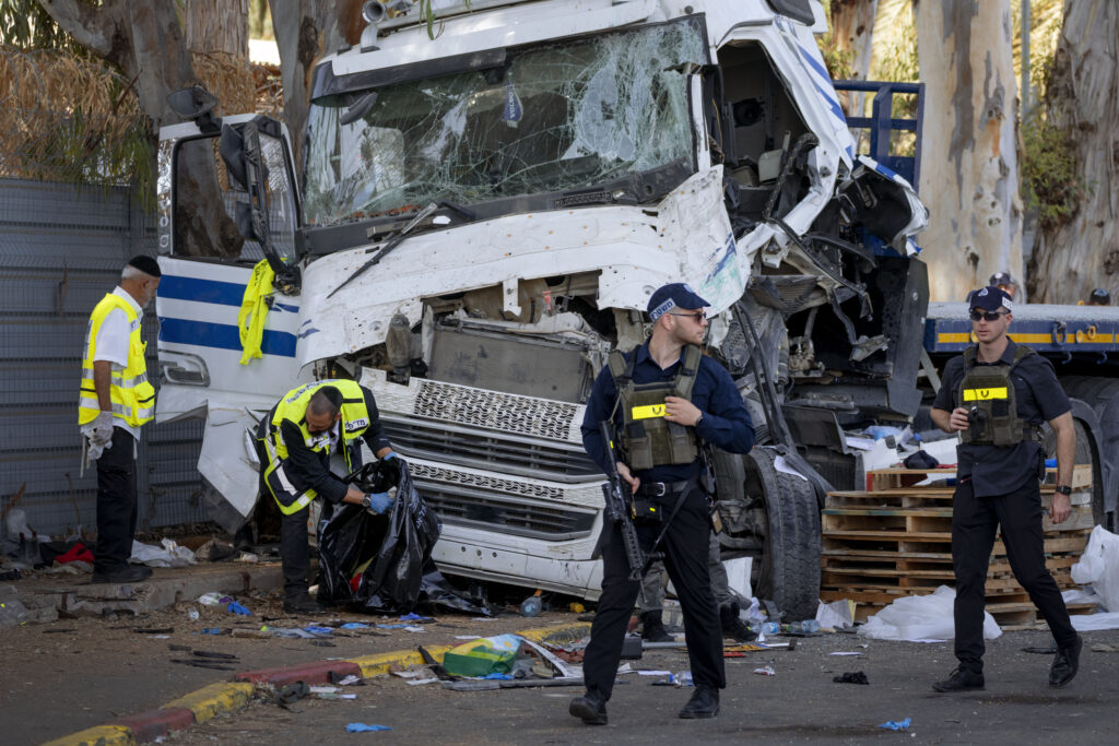 israeli police rescue services inspect 92508900 FKMujP