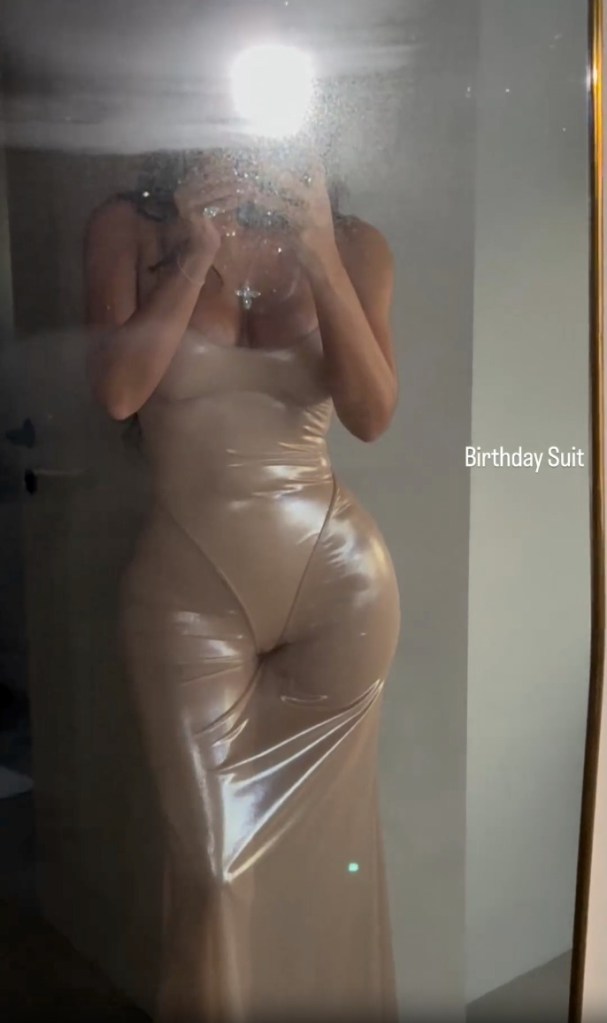 kim kardashian celebrates 44th birthday 92093717