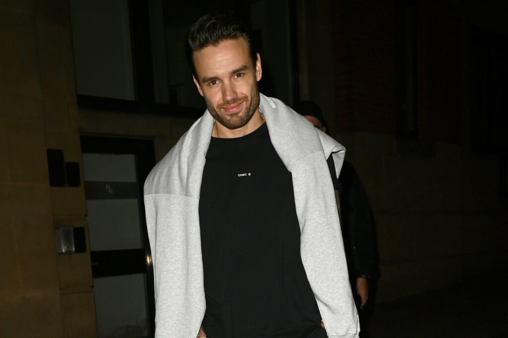 liam payne dead 2PQROv