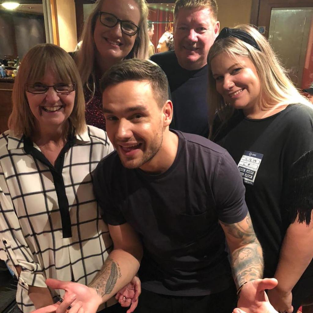 liam payne mother karen father 91785474