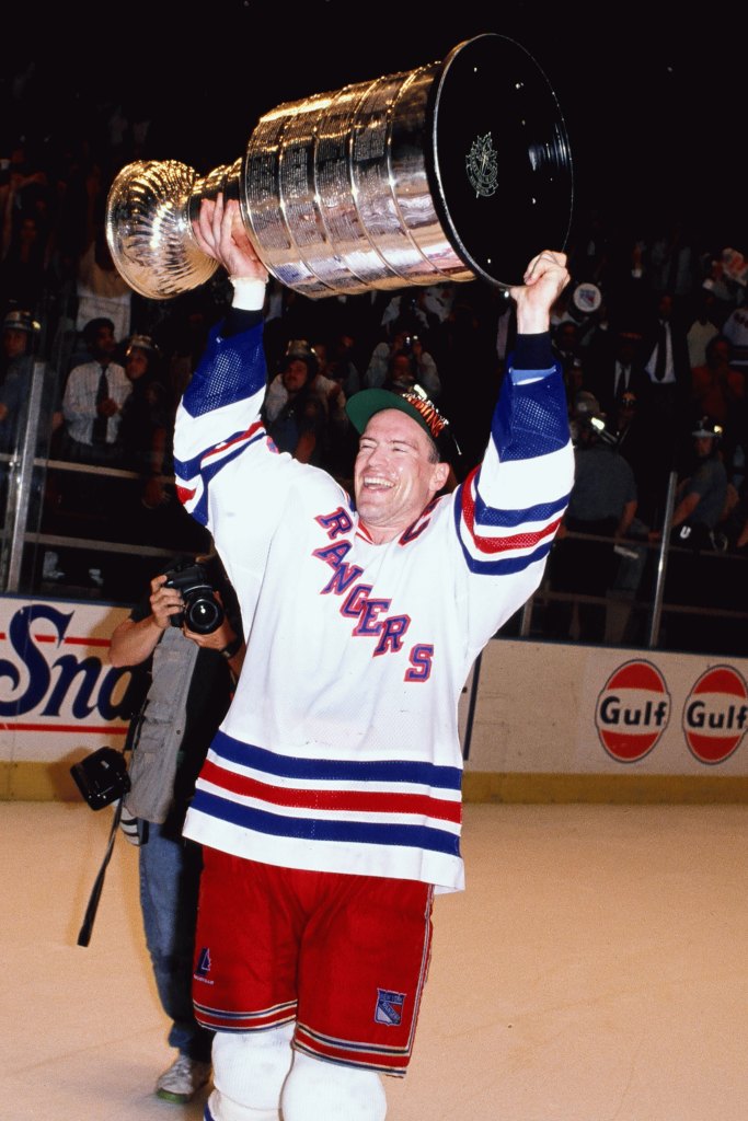 mark messier 11 new york 20993212 isvr96