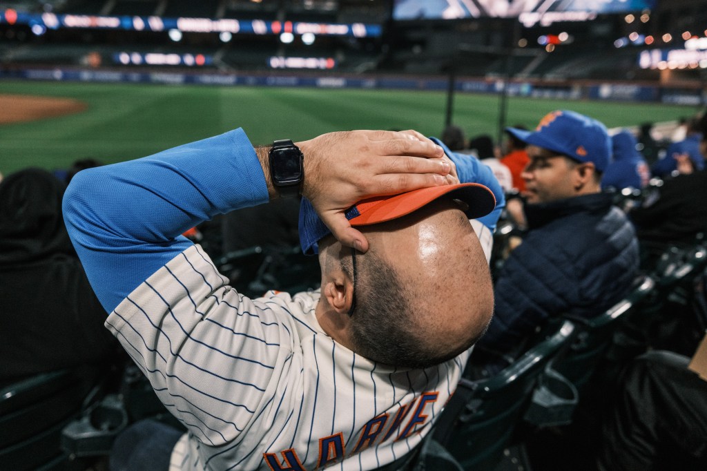 mets baseball fans gather citified 92076064 hr6OPy