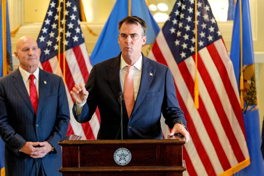 oklahoma governor kevin stitt speaks 88500839 FYFOid