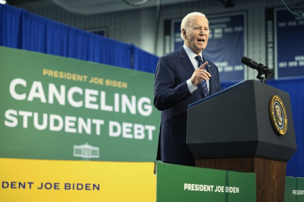 president joe biden speaks student 91776043 e1729640590787 ojtpLl