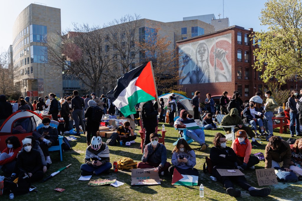 protesters downtown boston gather support 88376215 RVGm1E