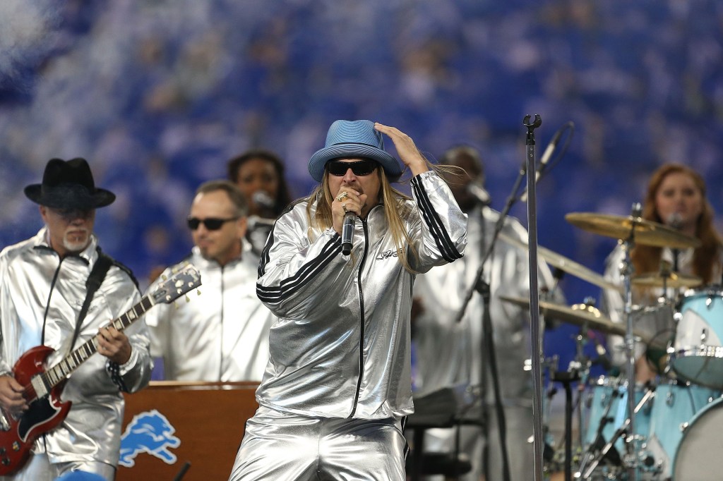 recording artist kid rock performs 92566542 VMzm7o