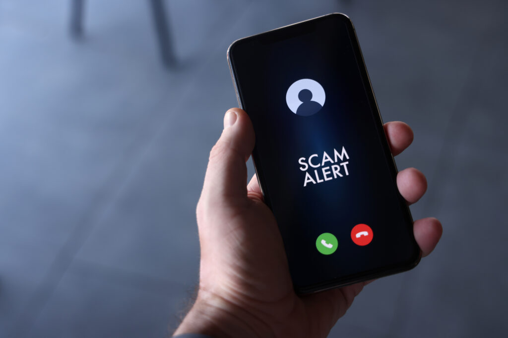 scam incoming call alert screen 91188973 1638bf zTNDQG