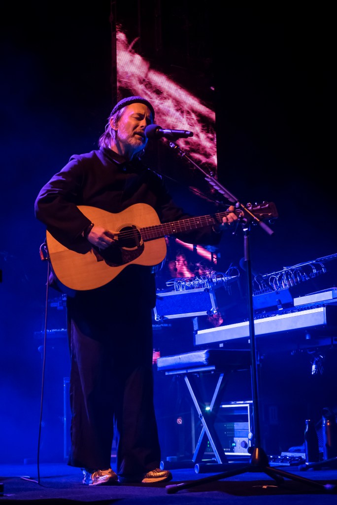 thom yorke performs sidney myer 92757204 5109b7 bc7UqK