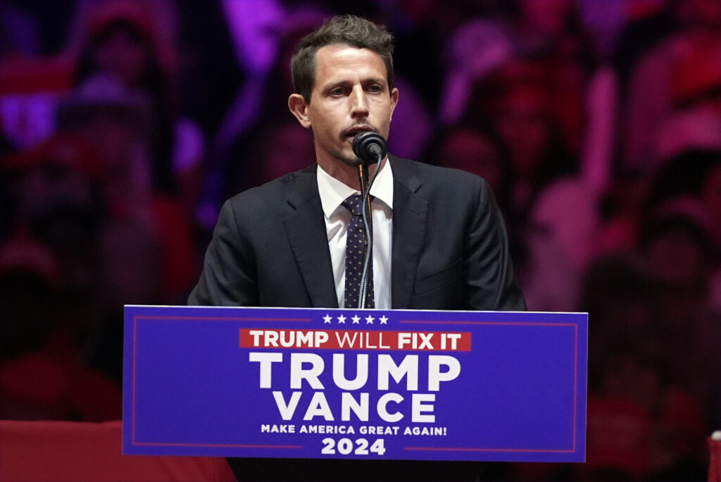 tony hinchcliffe speaks republican presidential 92525222 12033f FU4L3P