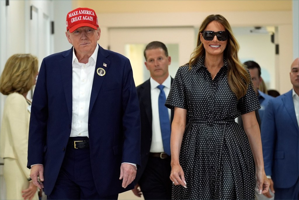Donald Trump urges voters to ‘stay in line’ after casting ballot in Florida 1 Election 2024 Trump 46377 5ef16 sol5JO