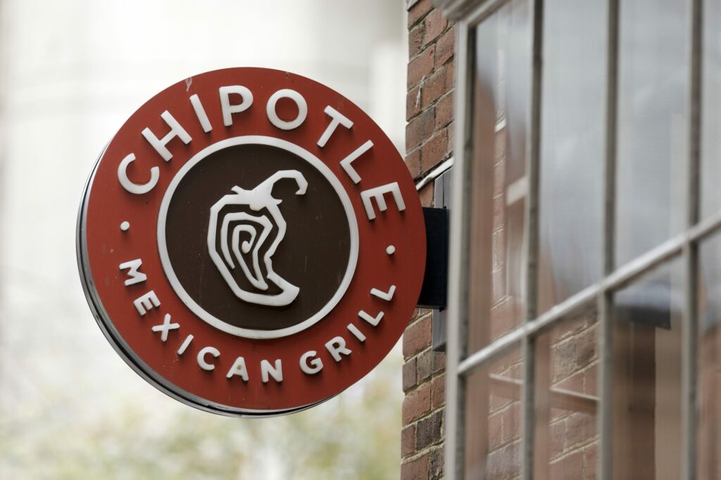 chipotle mexican grill logo seen 92221607 e1730428913853 DIeu6g