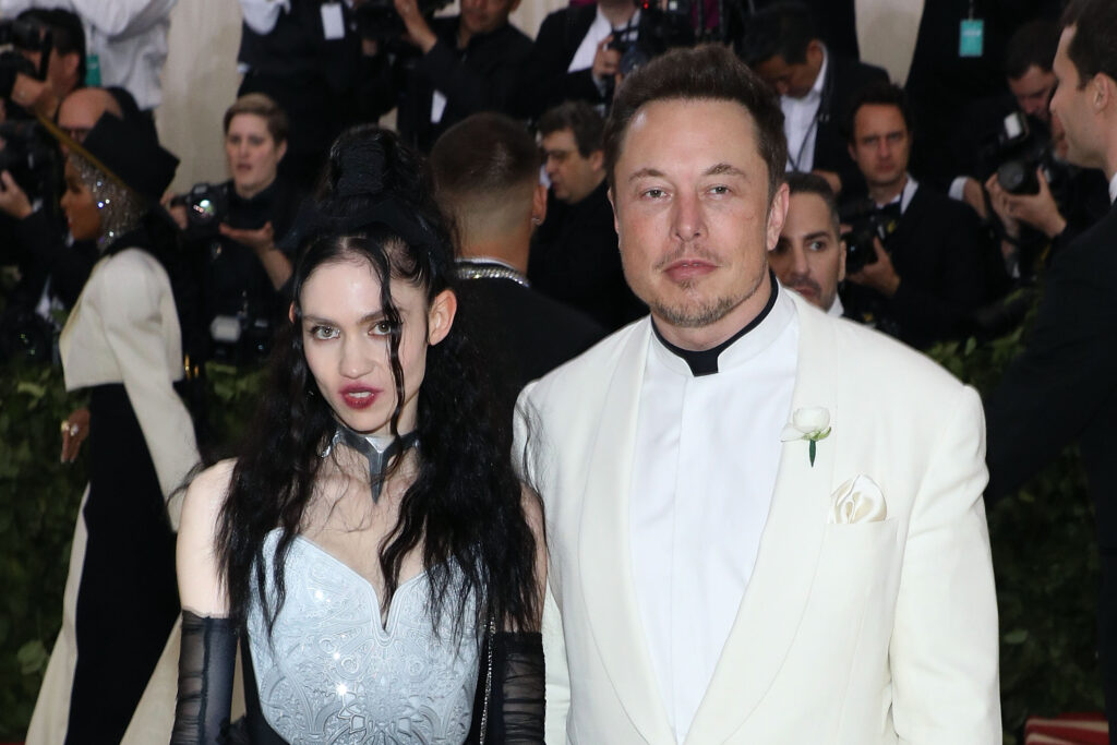 grimes elon musk attend heavenly 72111983 48Dbdd