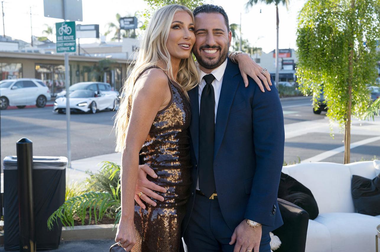 ‘Million Dollar Listing Los Angeles’ Stars Heather and Josh Altman Shock Fans By Announcing Their Departure From The Bravo Show 1 heatheraltman joshaltman mdlla 1 t16zDs