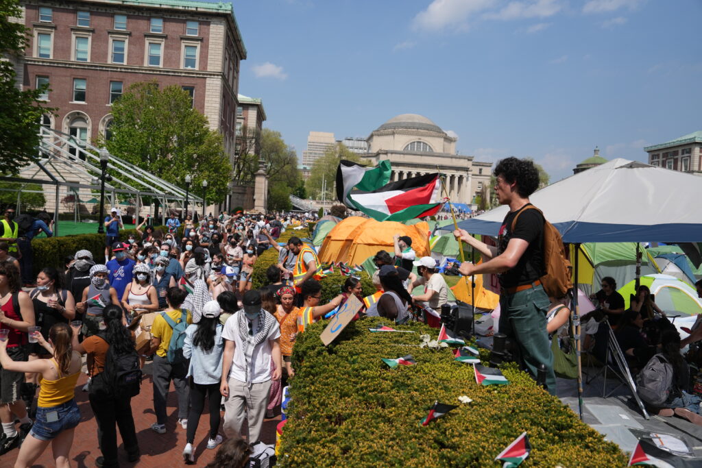 protestors gather pro palestinian encampment 80912072 293Qlg