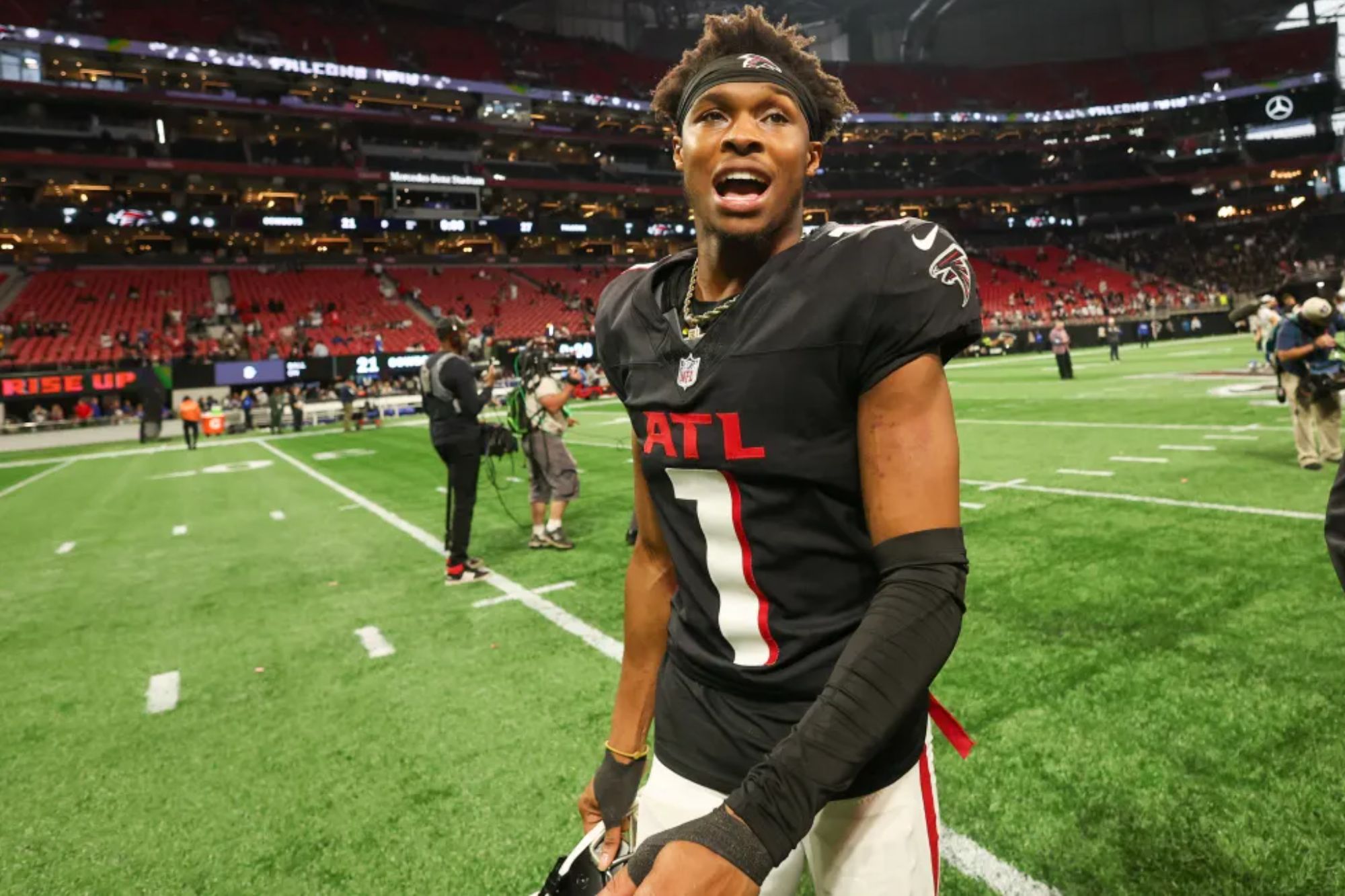 Fantasy football owners should make sure to have WR backup plan this week 1 wp content2Fuploads2Fsites2F22F20242F122Fnewspress collage awkkyx71x 1735381811281 ijpLzt