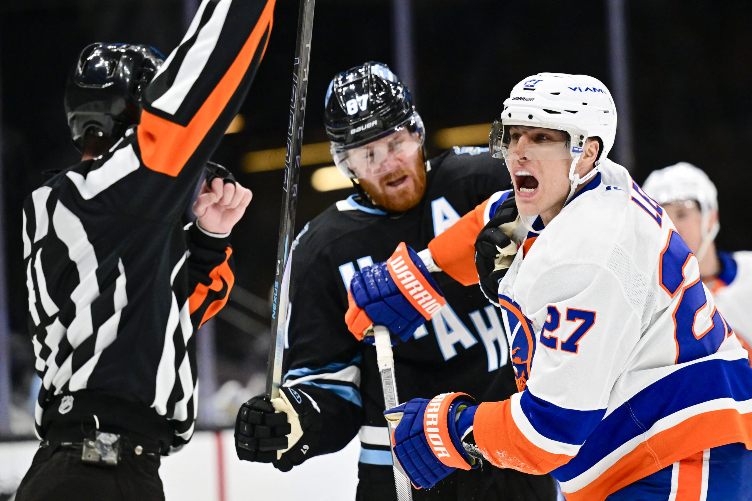 wp content2Fuploads2Fsites2F22F20252F012F2025 01 12T050317Z 1435071778 MT1USATODAY25172015 RTRMADP 3 NHL NEW YORK ISLANDERS AT UTAH 0xkQB2 scaled