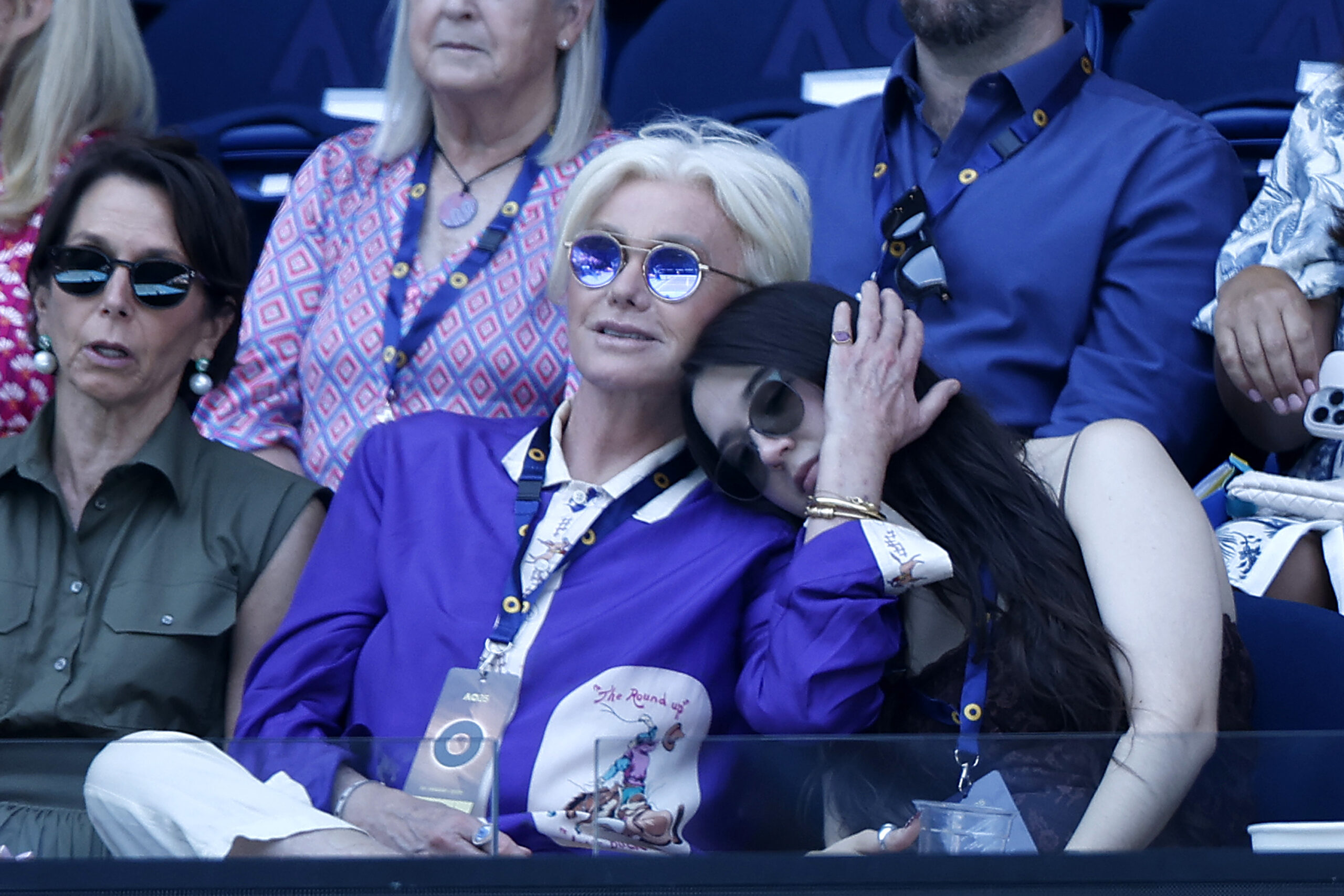 Hugh Jackman’s ex Deborra-Lee Furness spotted after Sutton Foster kissing photos 1 wp content2Fuploads2Fsites2F22F20252F012Fdaughter ava eliot jackman r 96661949 PO55dY scaled