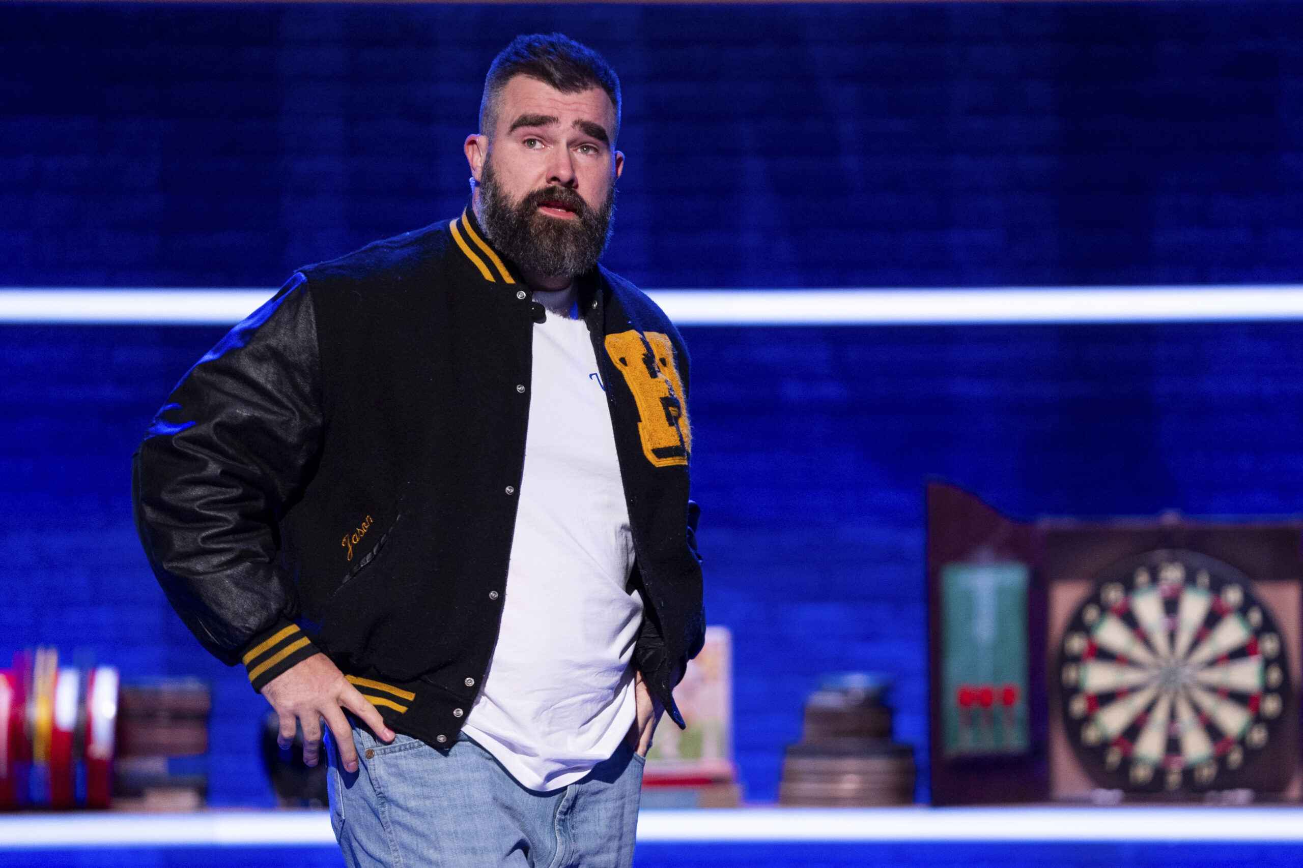 Three people charged with forging, selling $200,000 worth of Jason Kelce memorabilia 1 wp content2Fuploads2Fsites2F22F20252F012Fformer nfl player espn analyst 96192108 52J6hb scaled