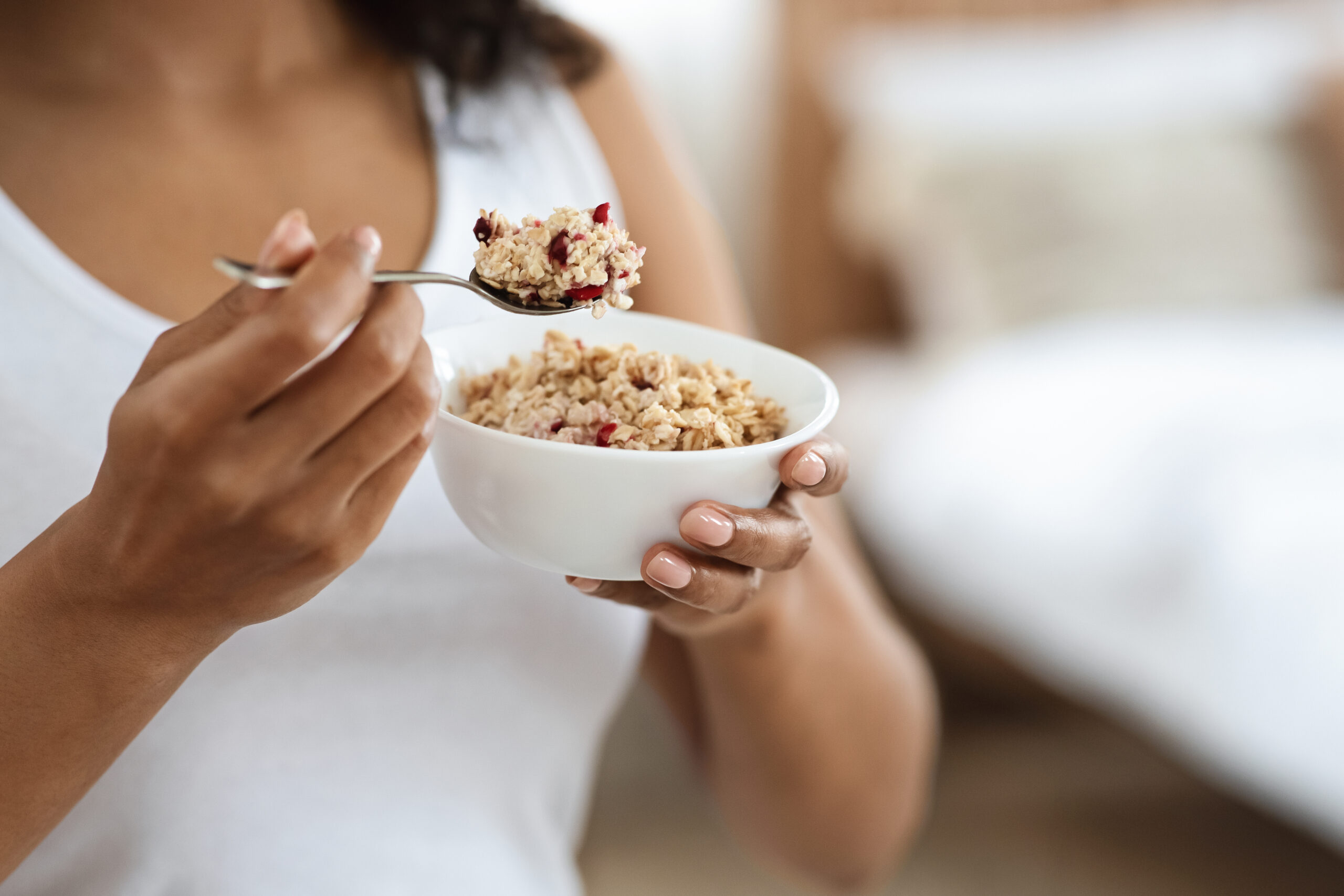 wp content2Fuploads2Fsites2F22F20252F012Fhealthy meal concept cropped portrait 97129215 YgCwAQ scaled
