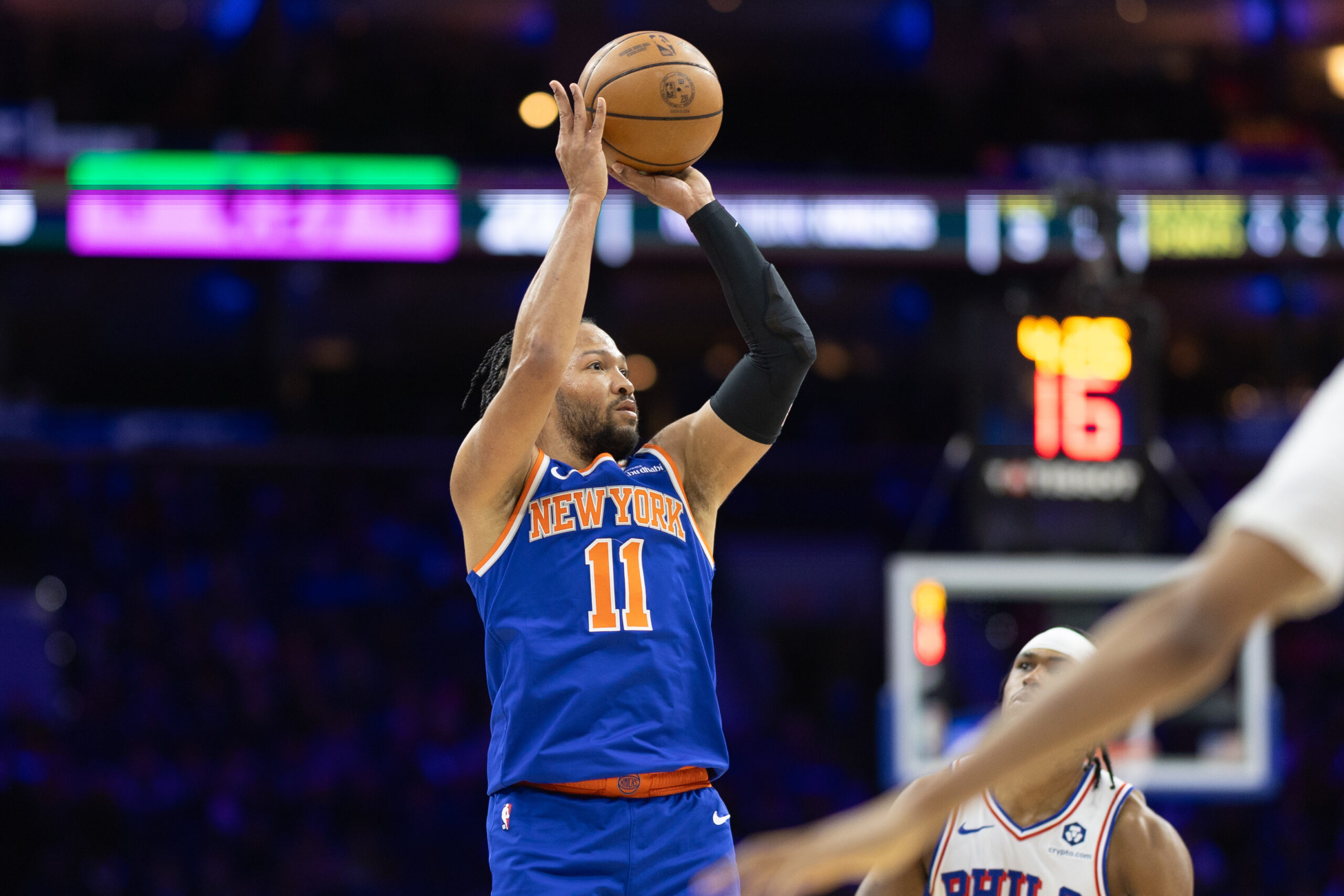 wp content2Fuploads2Fsites2F22F20252F012Fnew york knicks guard jalen 96760844 K0A59D scaled