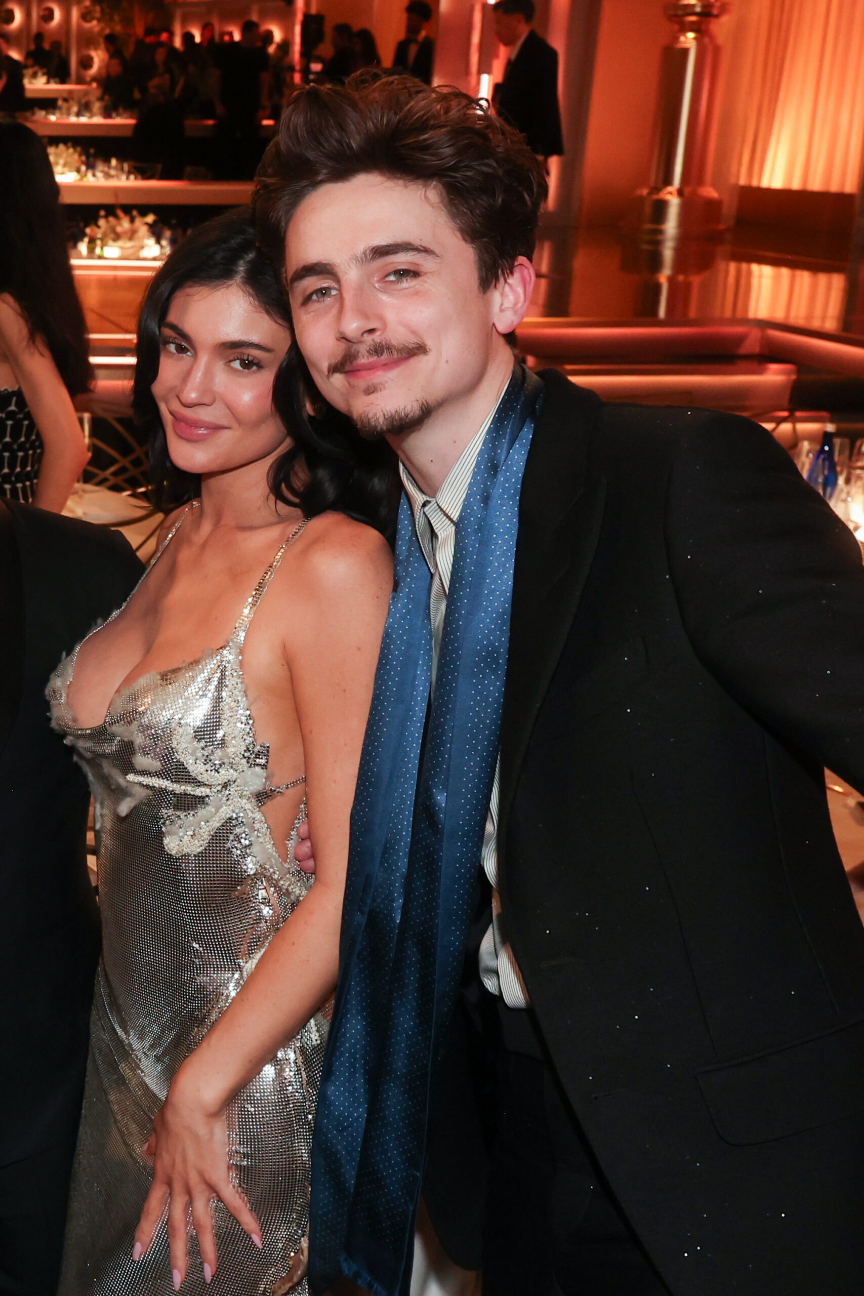 wp content2Fuploads2Fsites2F32F20252F012Fkylie jenner timoth e chalamet 96325292 d9cdb5 pE5ceP scaled