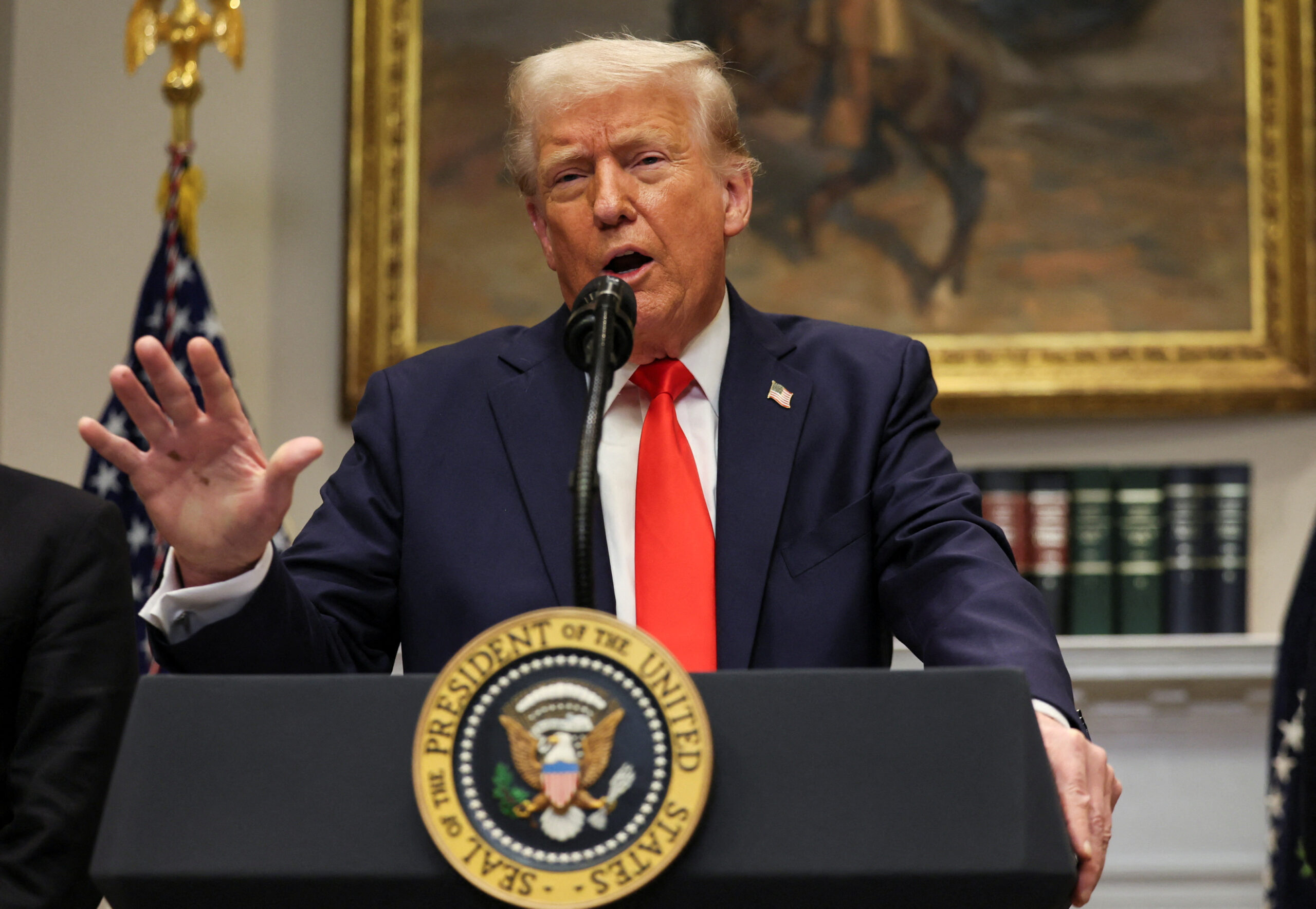 wp content2Fuploads2Fsites2F22F20252F032Fu s president donald trump 99713548 EZHNnT scaled
